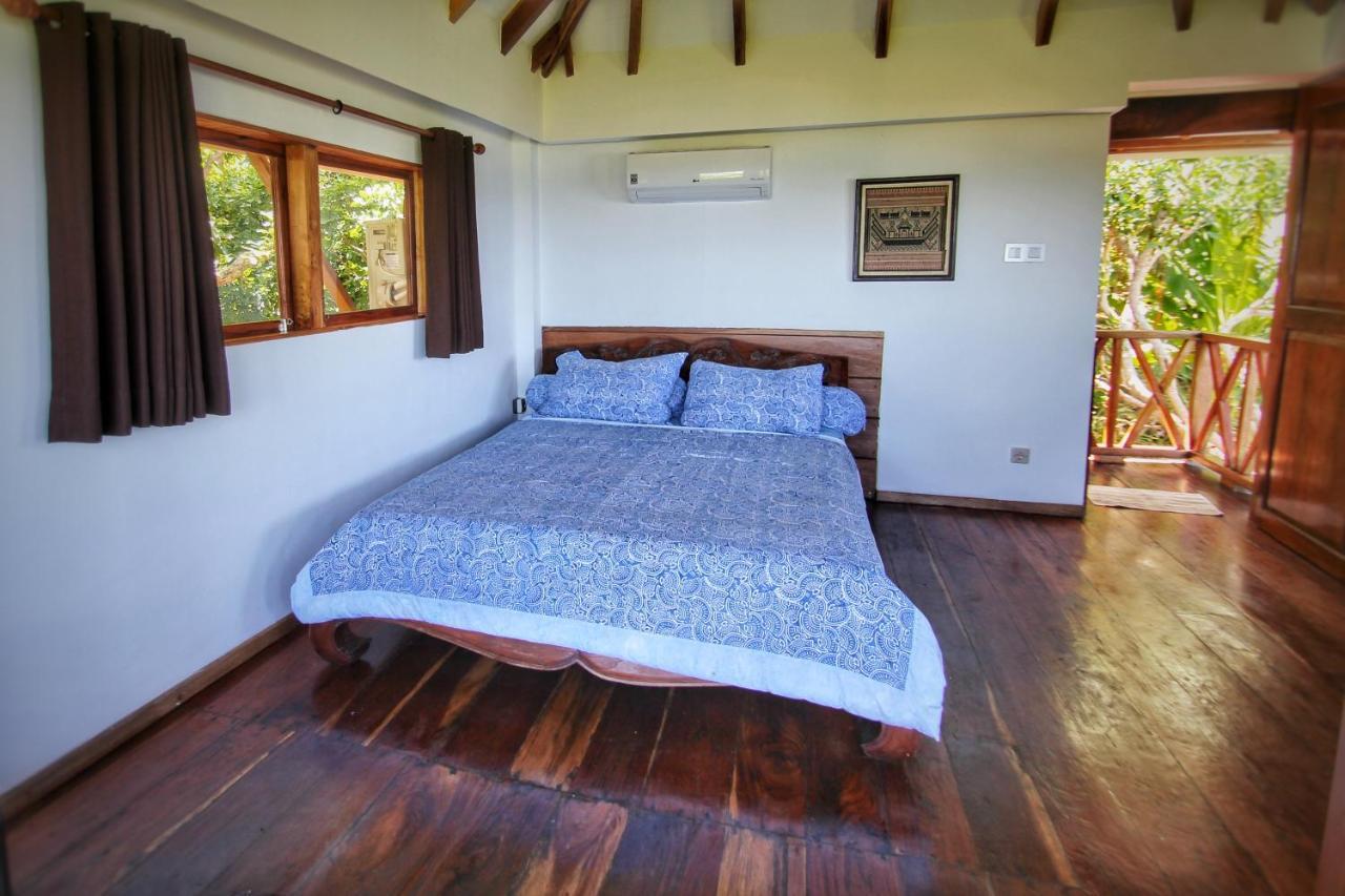 Boa Hill Surf House Hotel Nembrala Exterior foto