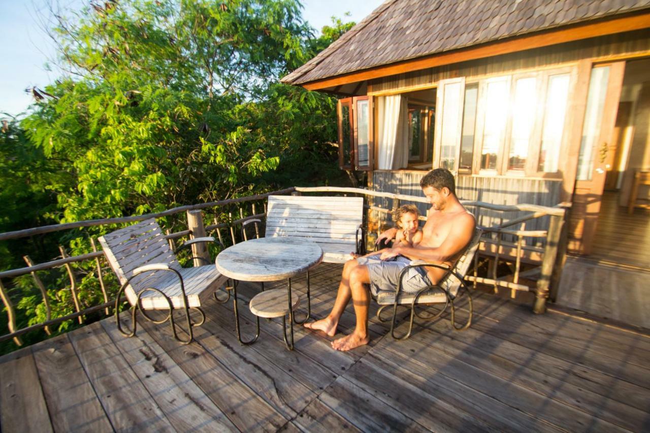 Boa Hill Surf House Hotel Nembrala Exterior foto